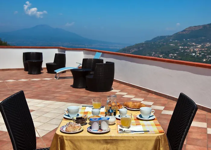 Bed And Breakfast Sunflower Vico Equense